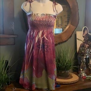 TIKI PALM SUNDRESS SIZE SMALL